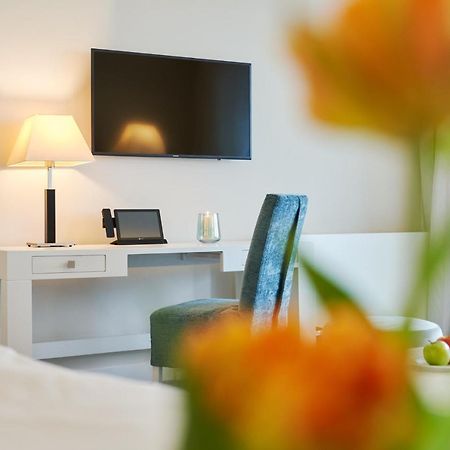 Strandhotel Duenenmeer - Adults Only Dierhagen Ngoại thất bức ảnh